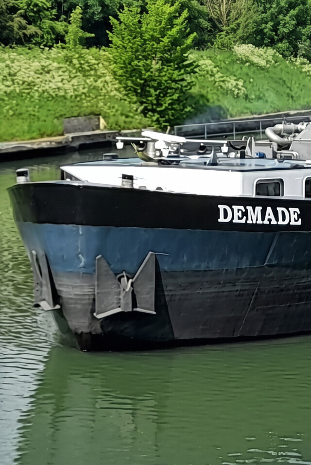 Mts Demade Front