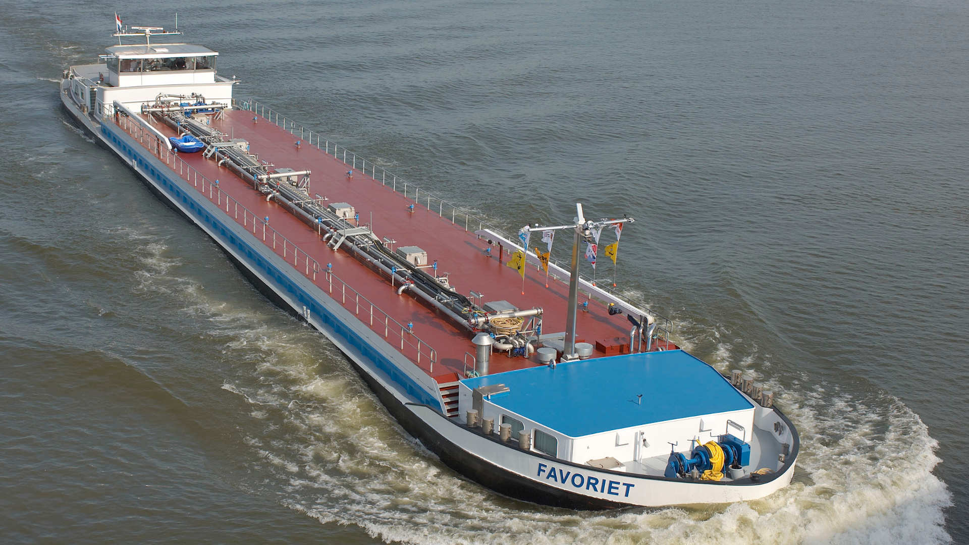 Mts Favoriet sailing