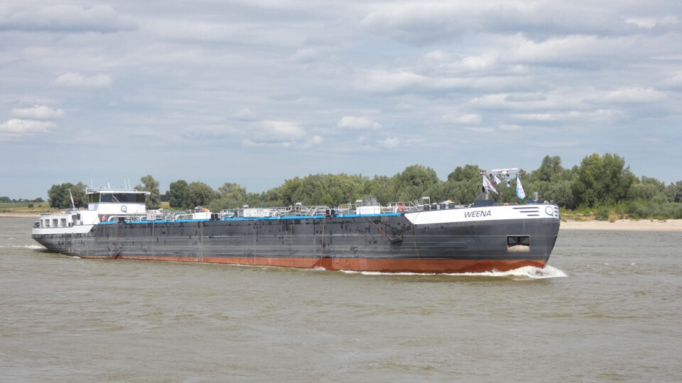 Mts Weena sailing unloaded